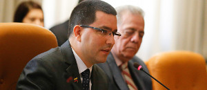 Vicepresidente denuncia campaña mediática contra Venezuela