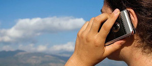 Europa plantea eliminar cobro de roaming en 2017