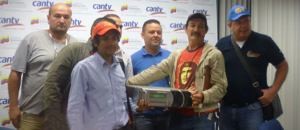 Conatel entregó equipos a radios comunitarias en Táchira