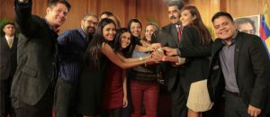 Presidente Maduro hizo entrega del Premio Nacional del Periodismo Simón Bolívar 2017